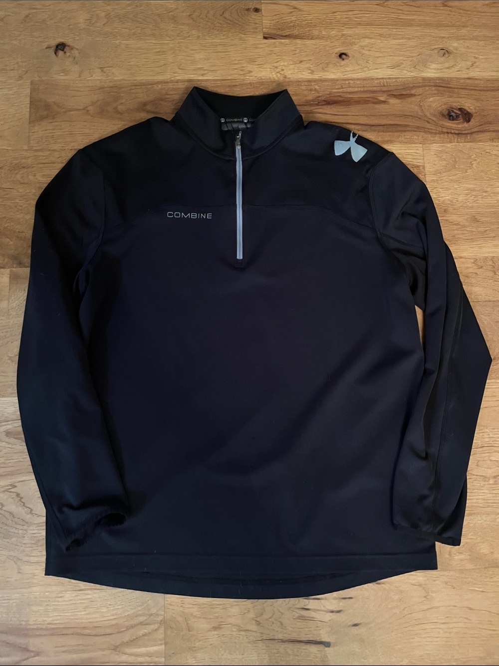 Under Armour Black Long-Sleeve Zip Performance Pullover-LOOSE LG/XL